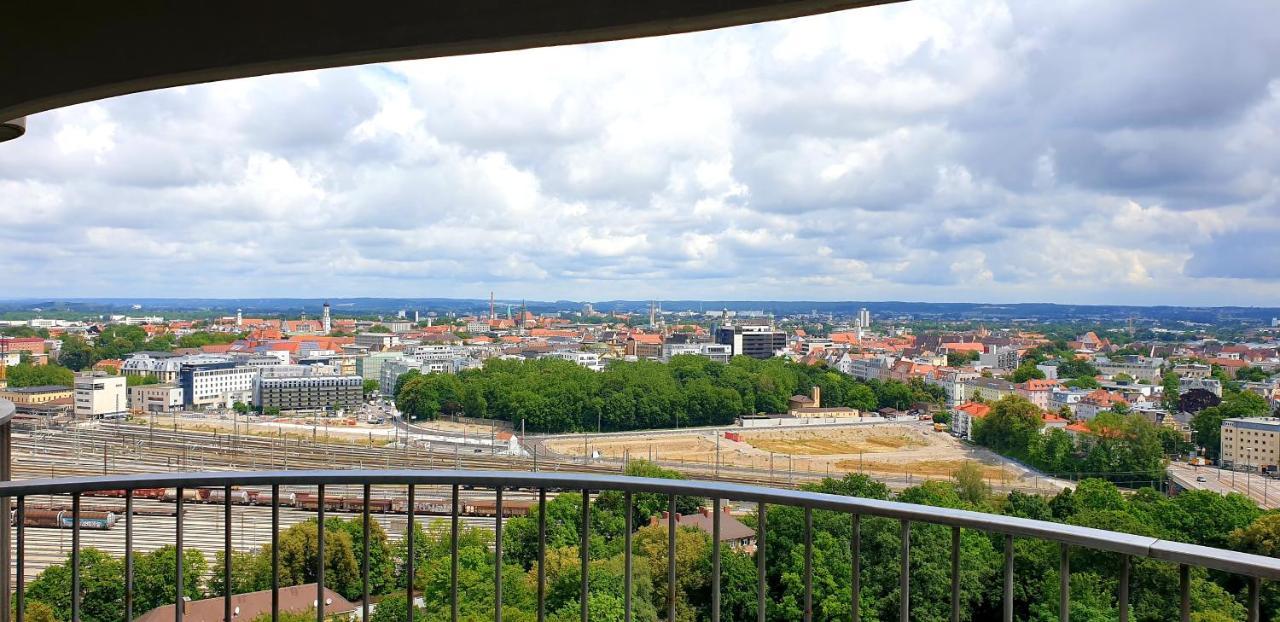 Suite-Xxi City View Hotelturm Augsburg Eksteriør billede