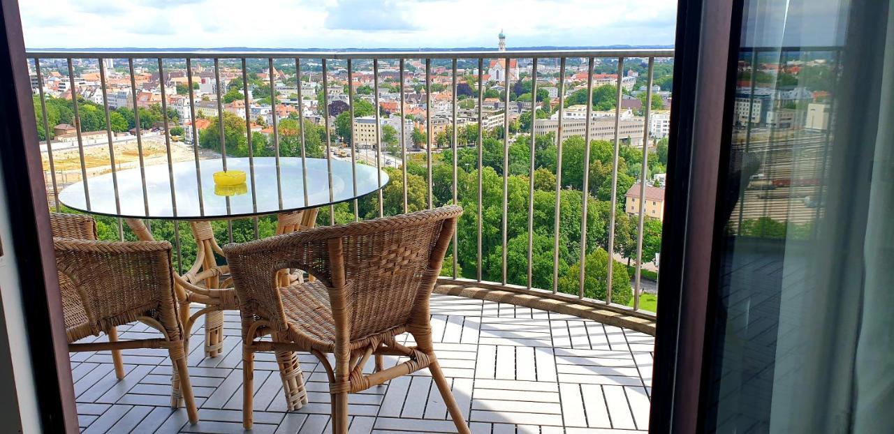 Suite-Xxi City View Hotelturm Augsburg Eksteriør billede