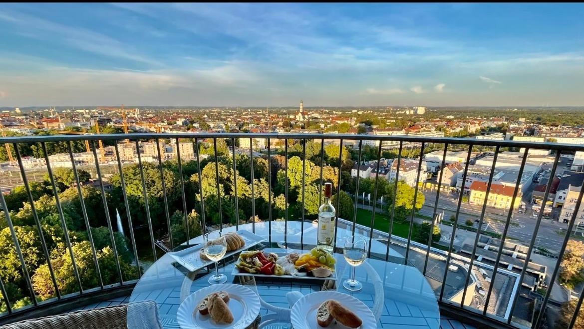 Suite-Xxi City View Hotelturm Augsburg Eksteriør billede